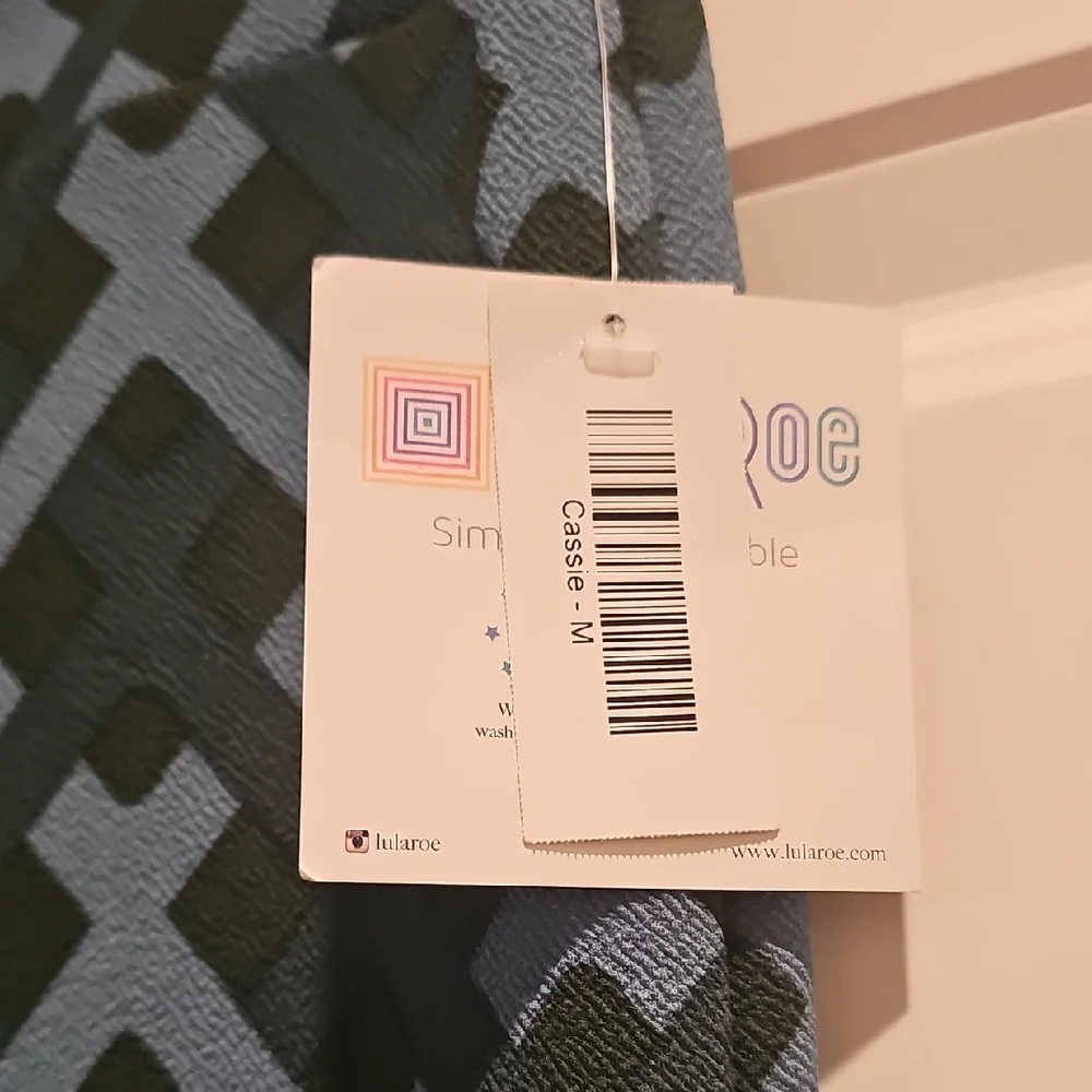 LuLaRoe Blue and Black Geometric Pencil Skirt - Picture 3 of 3